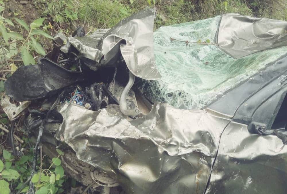 Car fall into ditch in kotdwar haryana two friends killed photos