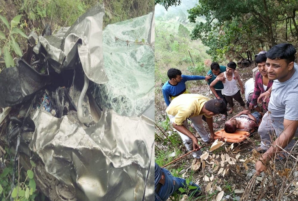 Car fall into ditch in kotdwar haryana two friends killed photos