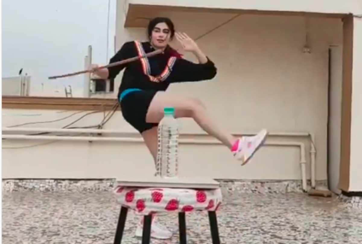 actress adah sharma interview talks about commando 3