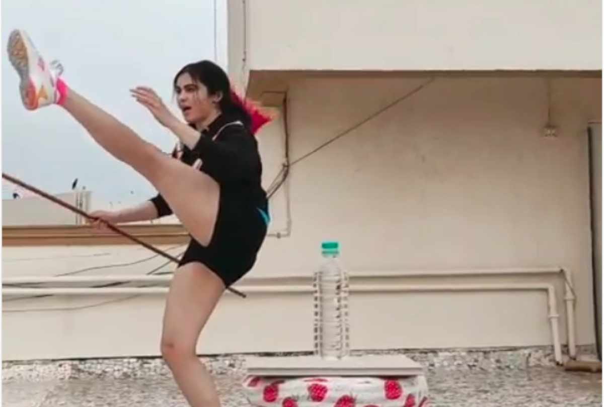 adah sharma accept bottle cap challenge will blow your mind