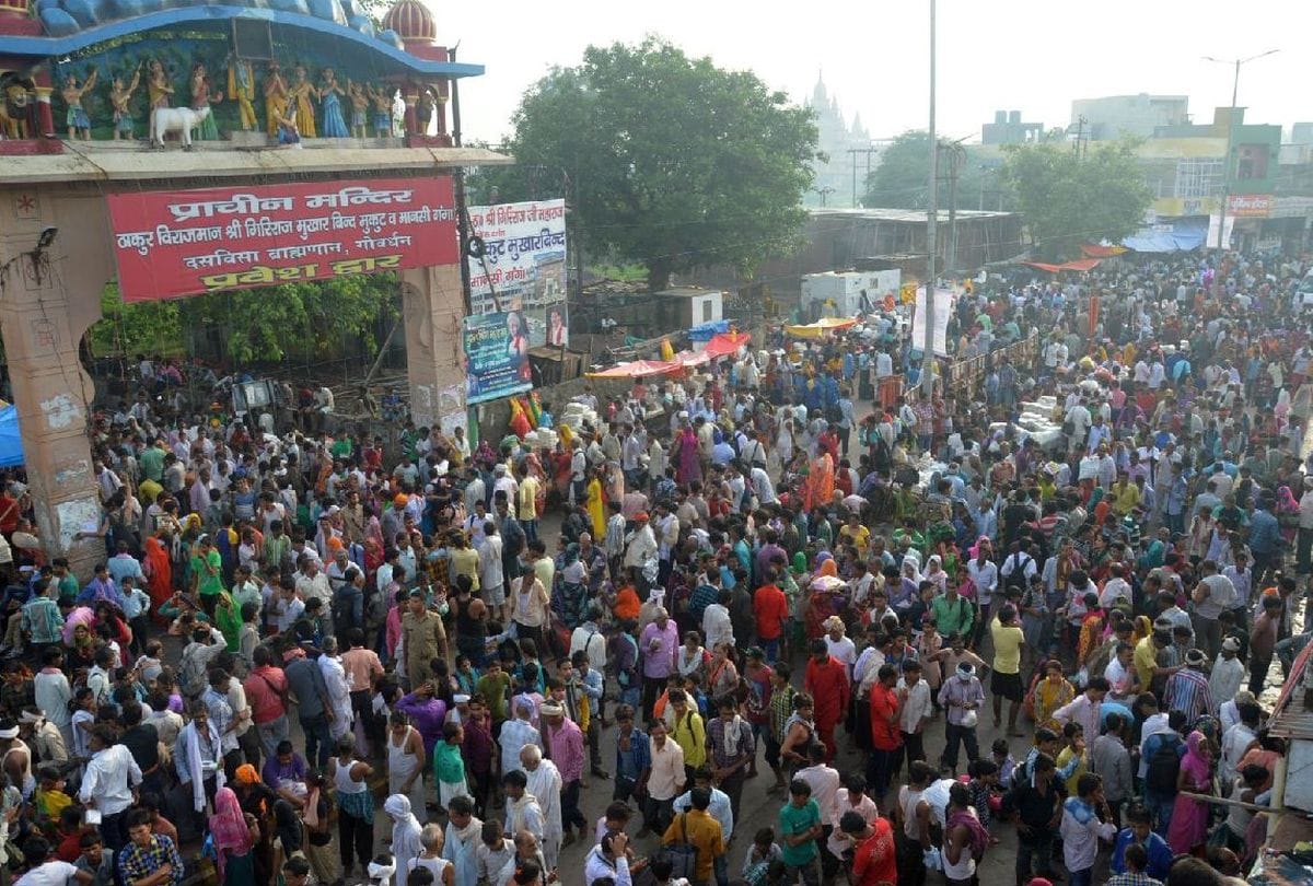 Giriraj Parikrama on Mudiya Purnima Mela 2019 in Govardhan