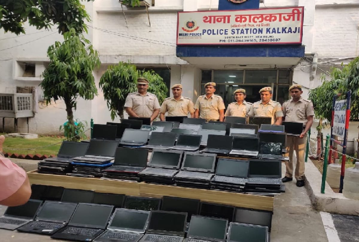 Kalkaji police recovered 193 laptops three arrested including two shopkeepers