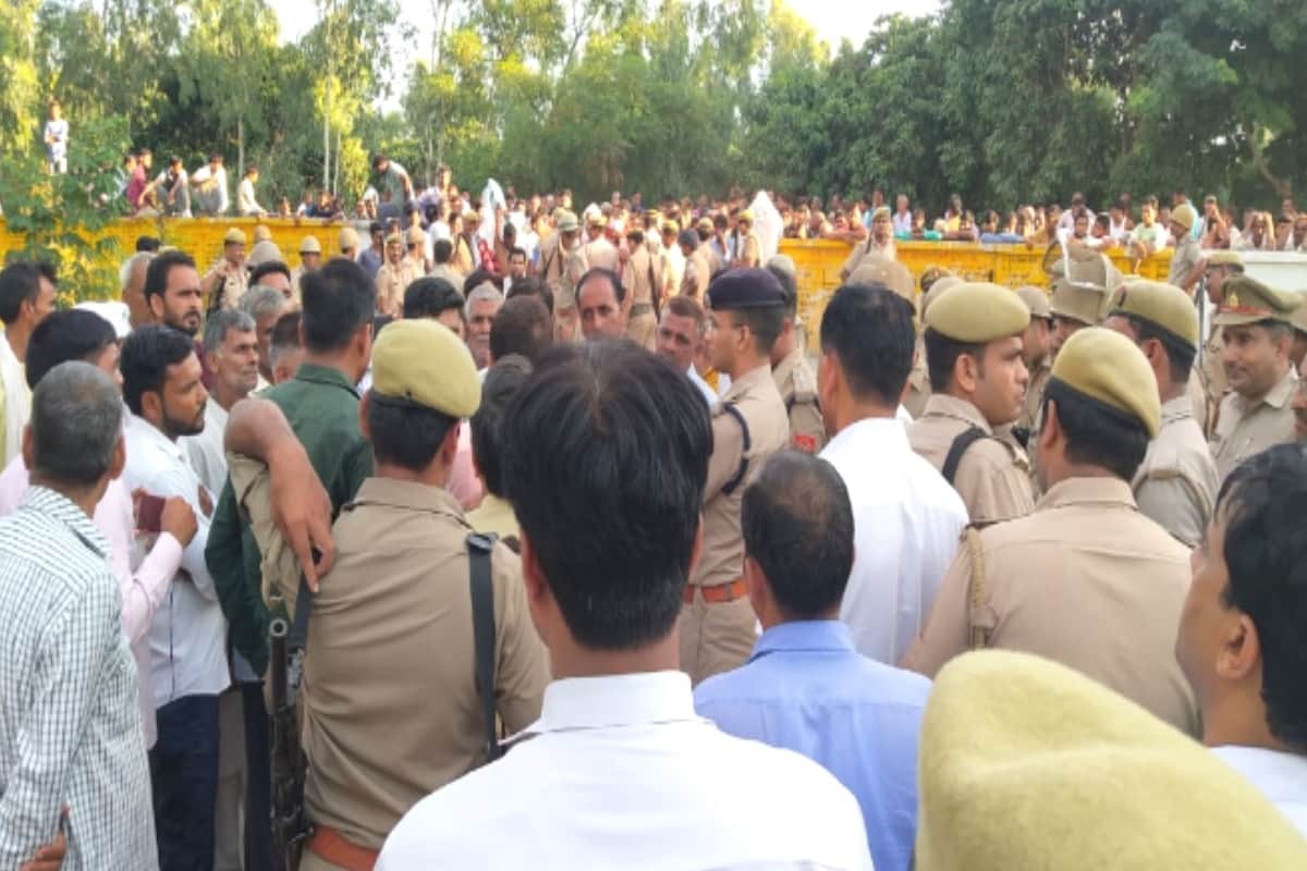 Meerut SSP sets reward on accused of Pradhan son murder, said bring him Alive or dead