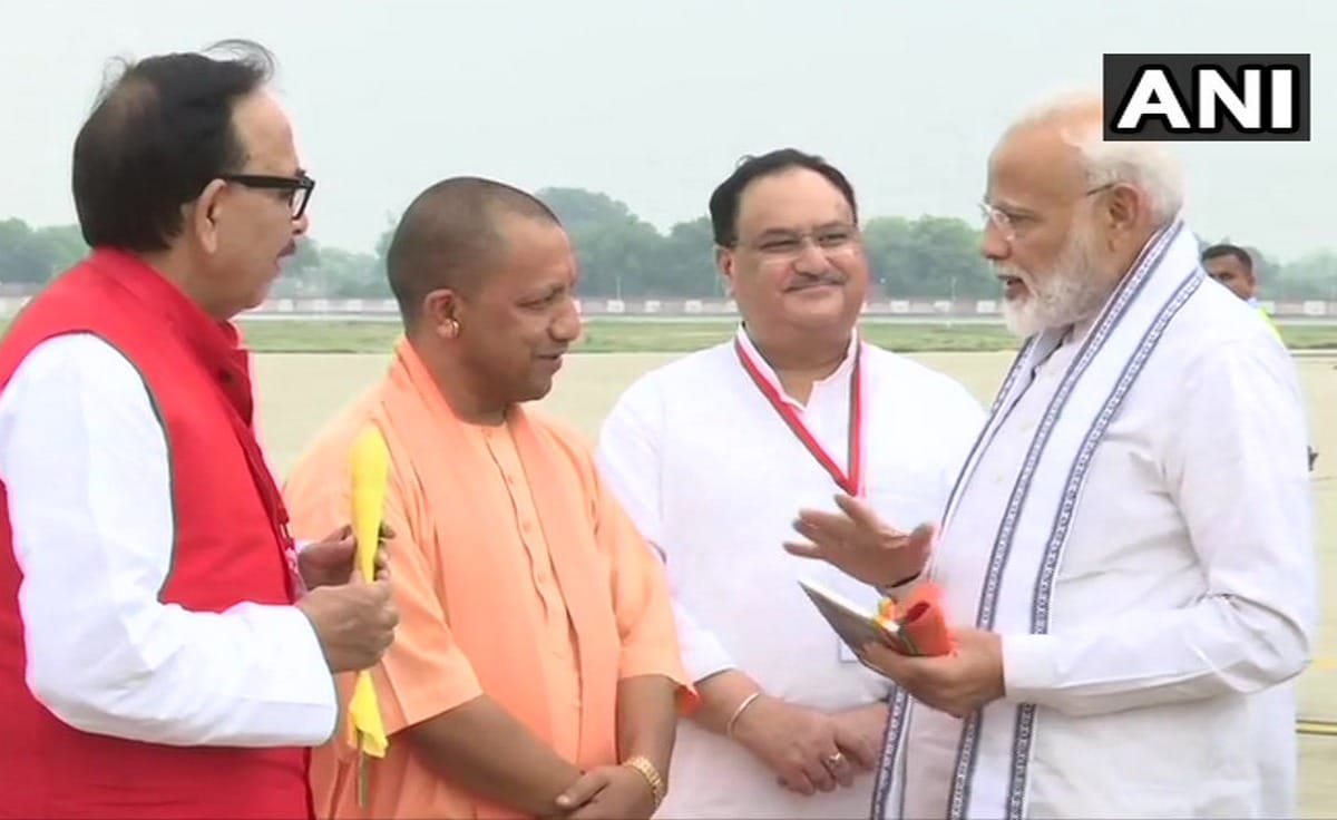 PM warns MPs about social responsibility