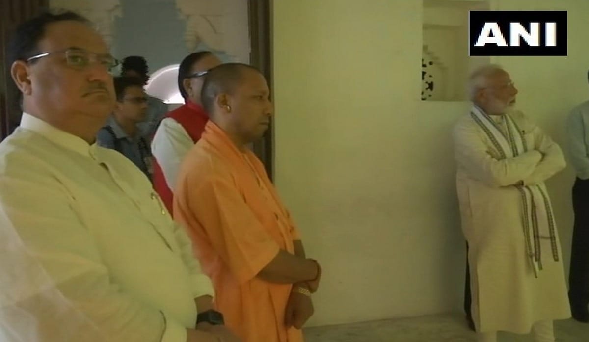 PM Narendra modi in visit virtual museum in varanasi