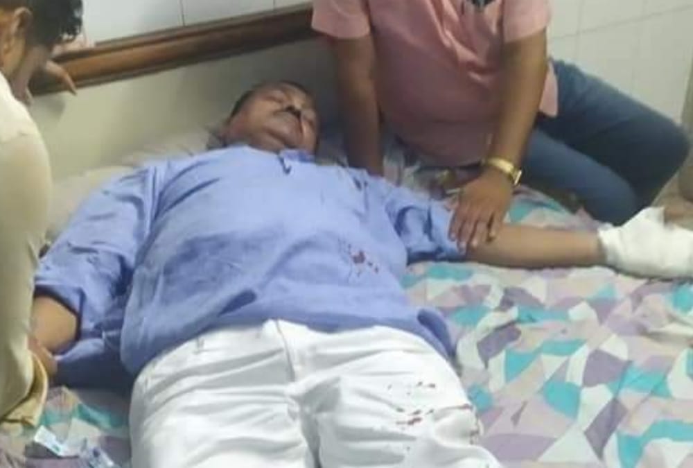BJP MLA Ramferan Pandey injured in an accident in Bahraich.