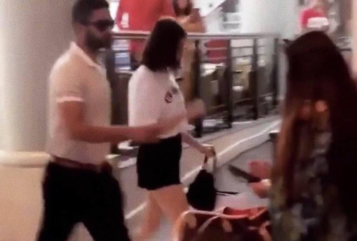 anushka sharma and virat kohli spot together during world cup 2019