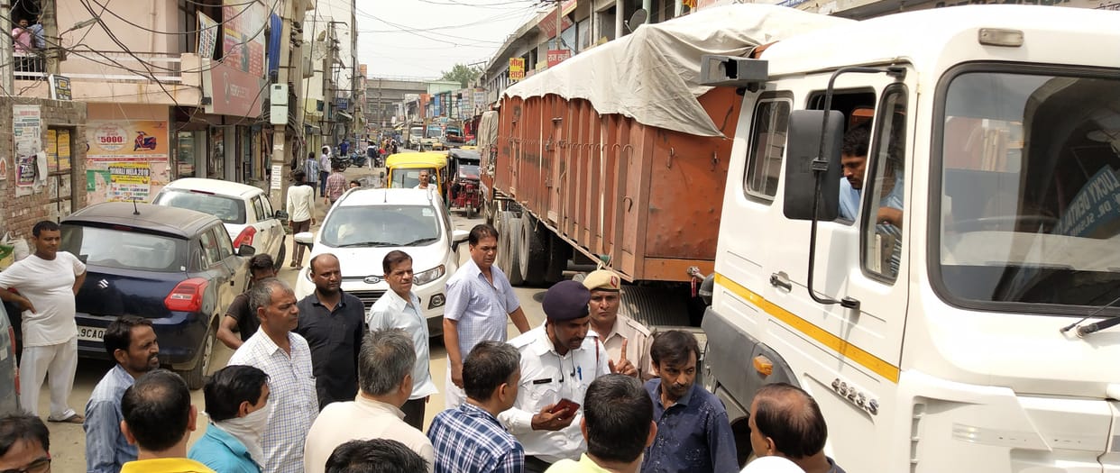overload truck, protest