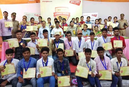 अमर उजाला भविष्य ज्योति सम्मान