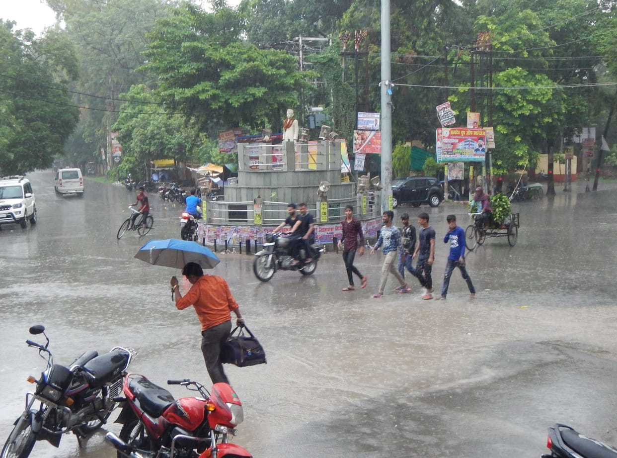 Jharkar rainy cloud, the weather happened happy