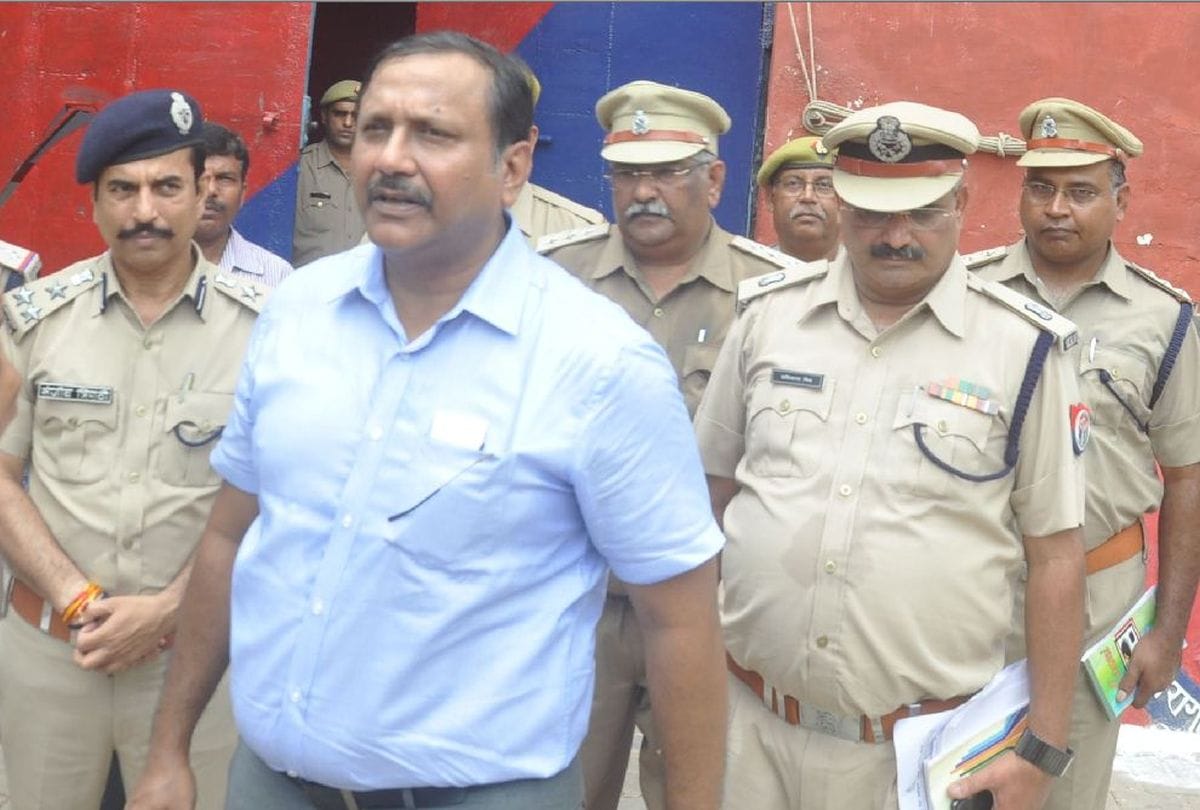 DG Anand Kumar inspected Ghaziabad jail