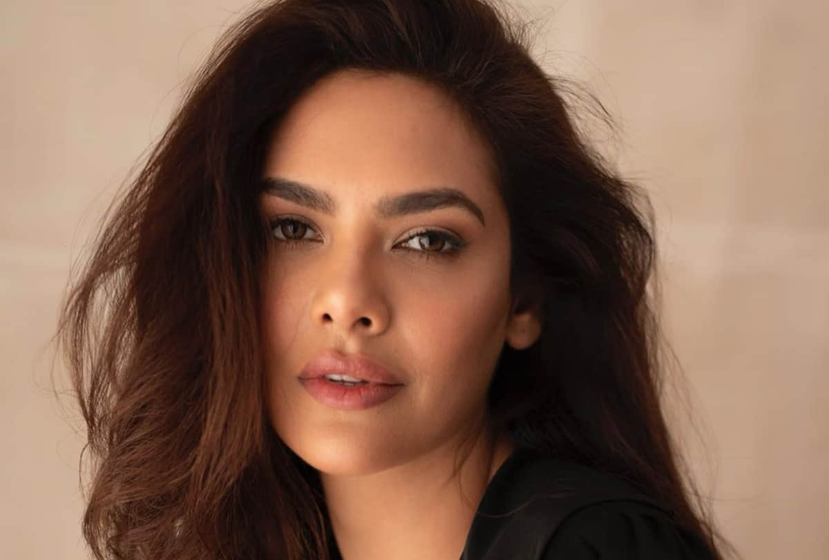 Esha Gupta gives a befitting repley to a troll who posted a vulgar comment