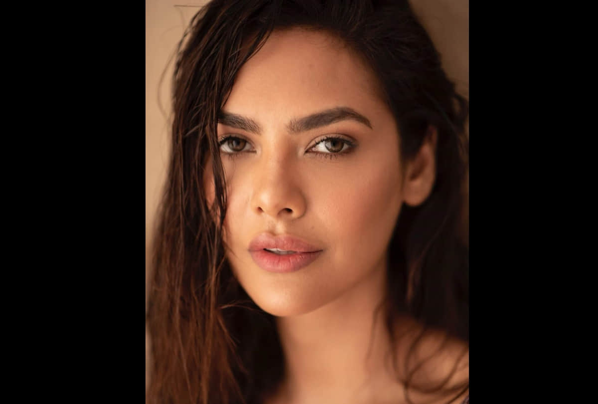 Esha Gupta accuses Delhi restaurateur of inappropriate behaviour