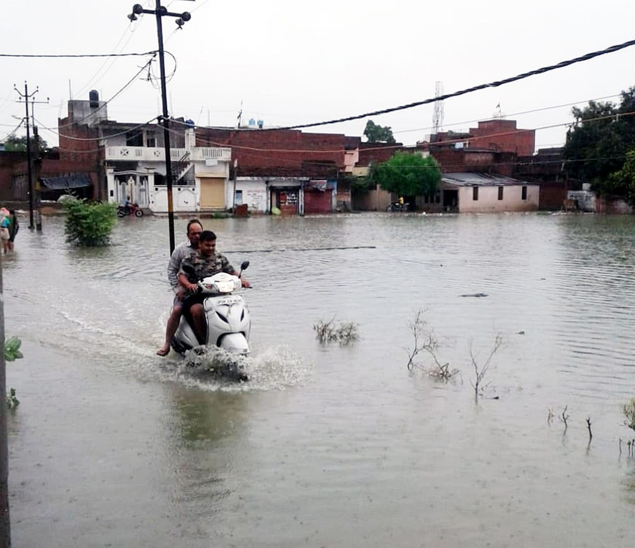 Drained roads in rain