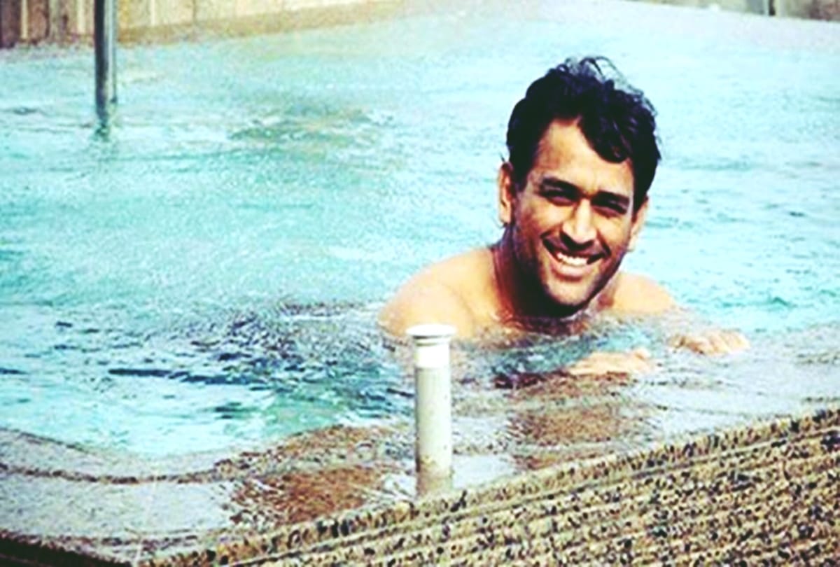 B'Day Special: MS Dhoni five big Controversy