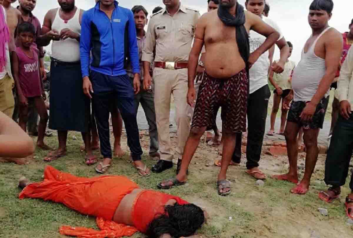 woman falls in river at kannauj