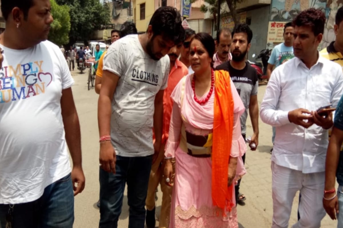 Sadhvi Prachi reaches Meerut to know the reality of getaway in prahlad nagar