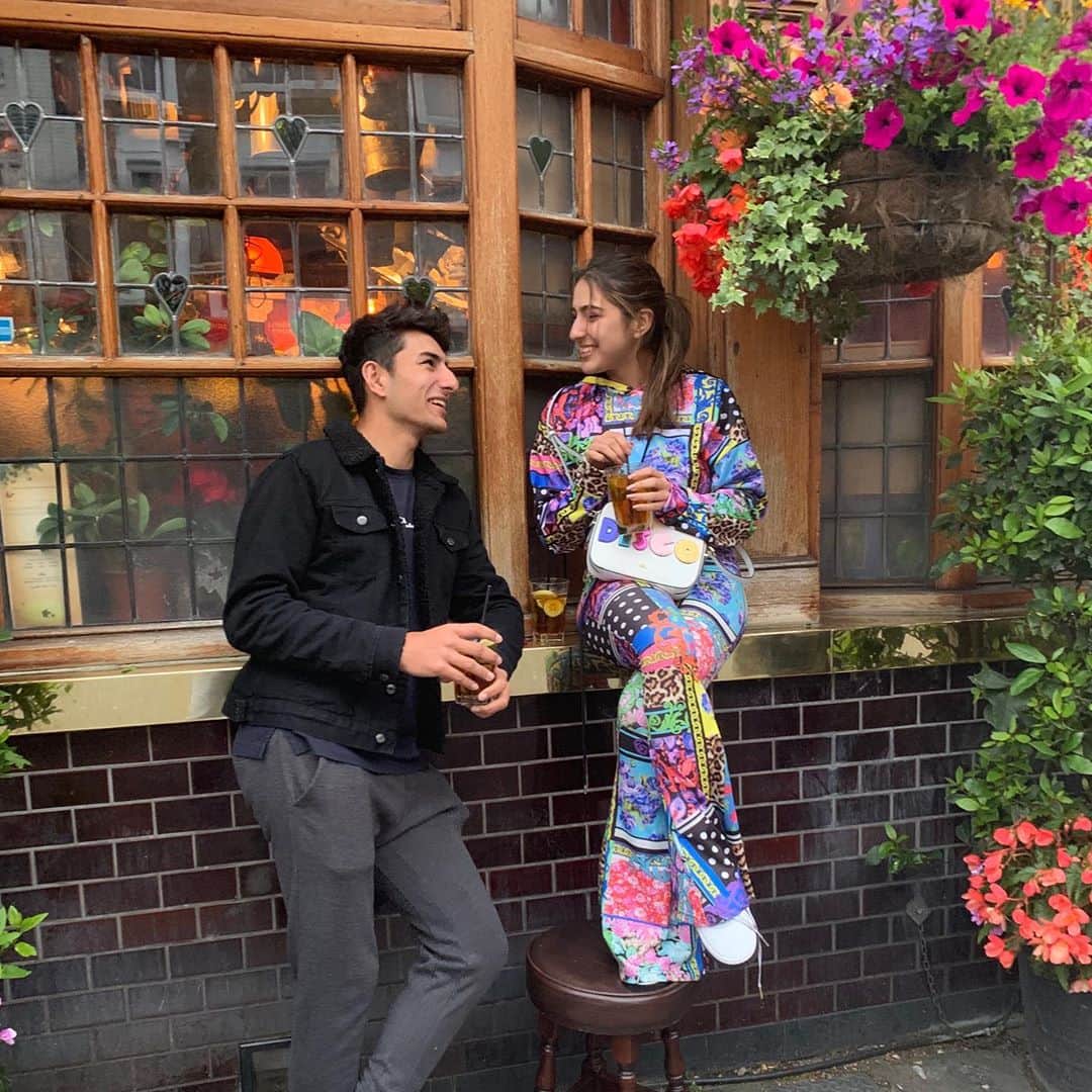 Sara Ali Khan shared childhood picture along with Ibrahim on Raksha Bandhan
