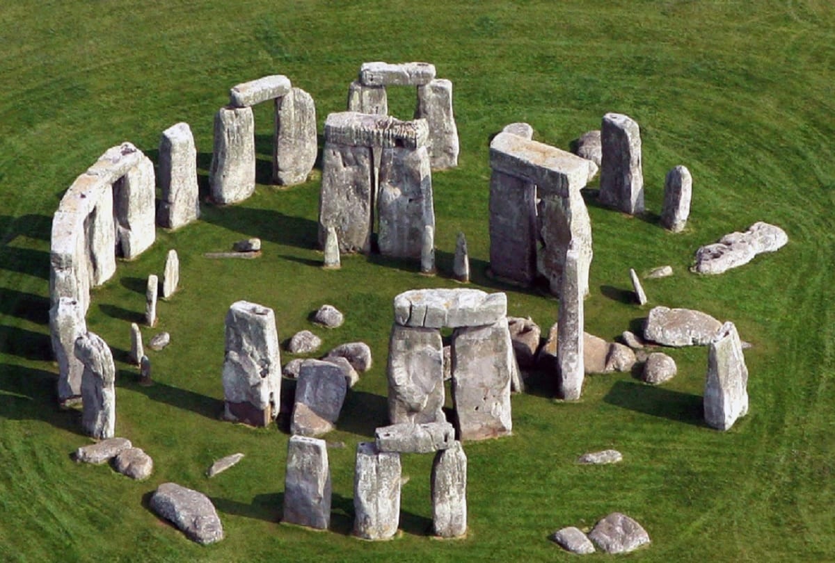 unsolved mysteries of the world whose answers have not been found till now