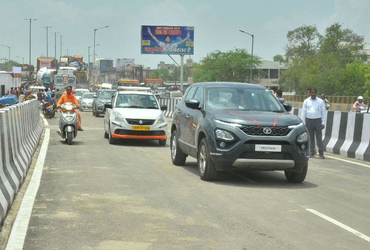 Yamuna River third bridge ready for Vehicle transport
