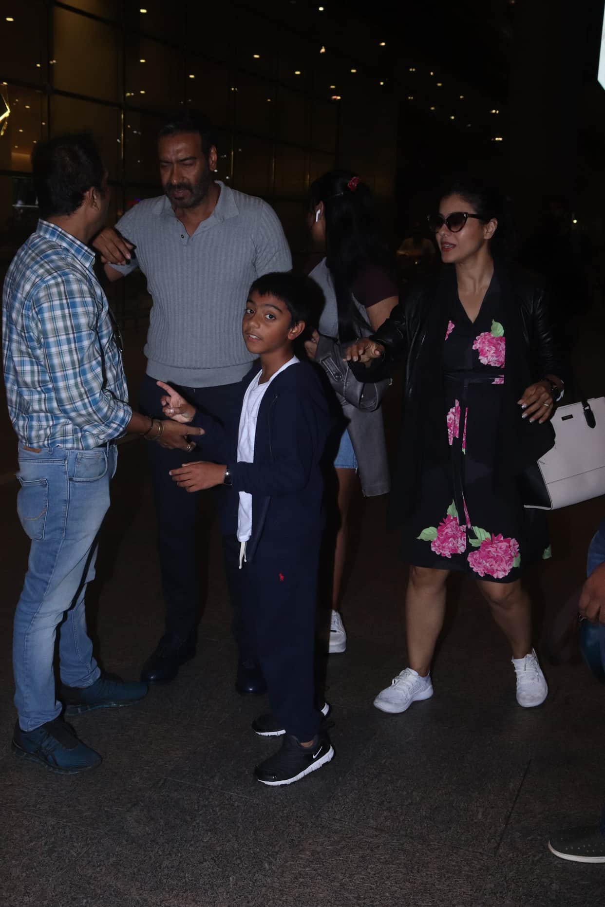Ajay Devgan to Aamir Khan Rani Mukerji Khushi Kapoor and esha Gupta spotted at mumbai airport