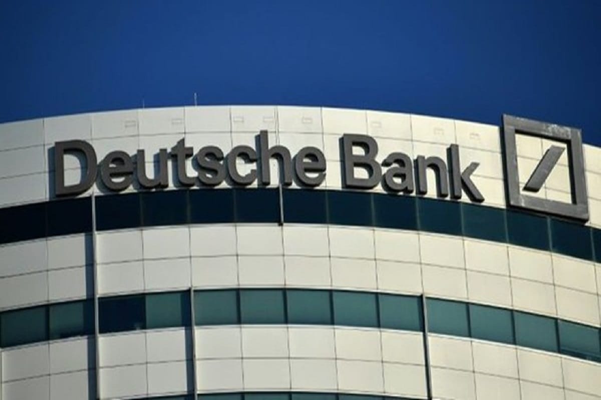 Deutsche Bank's fort on the brink of collapse