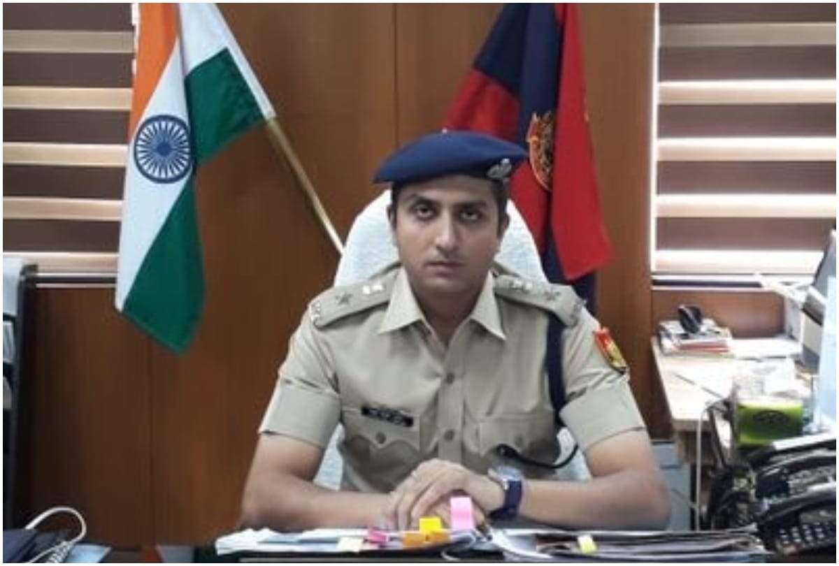 Encounter broke out between Delhi Police and wanted criminal Raja Mewati in Delhi