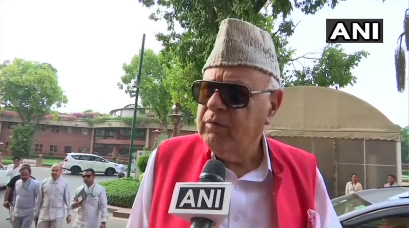 Farooq abdullah said bharat mata ki jai, Protest against Farooq Abdullah, jammu kashmir latest news