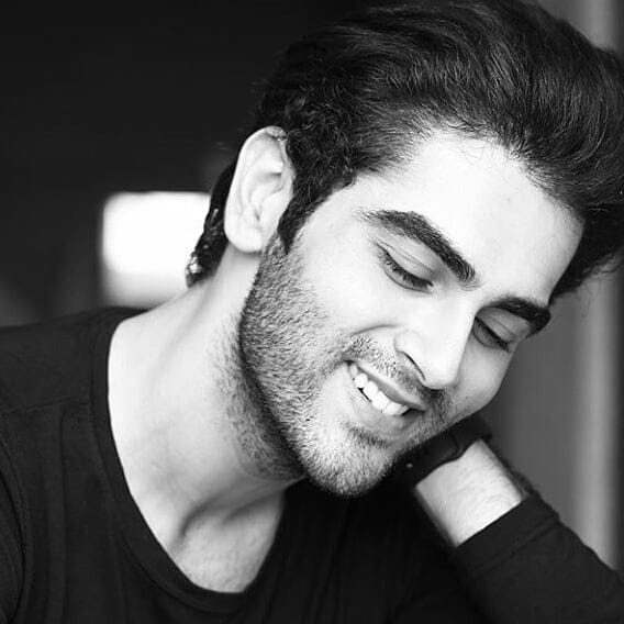 Vindu Dara Singh son Fateh Randhawa will debu with Karan Johar film Dostana 2
