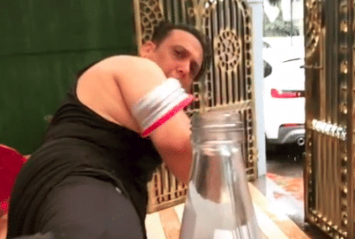 govinda shares bottle cap challenge after akshay kumar and tiger shroff
