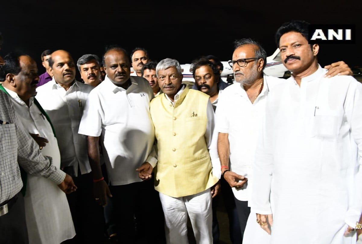 Political war in Karnataka: JDS to accept Congress's CM, will Kumaraswamy resign? who said what?