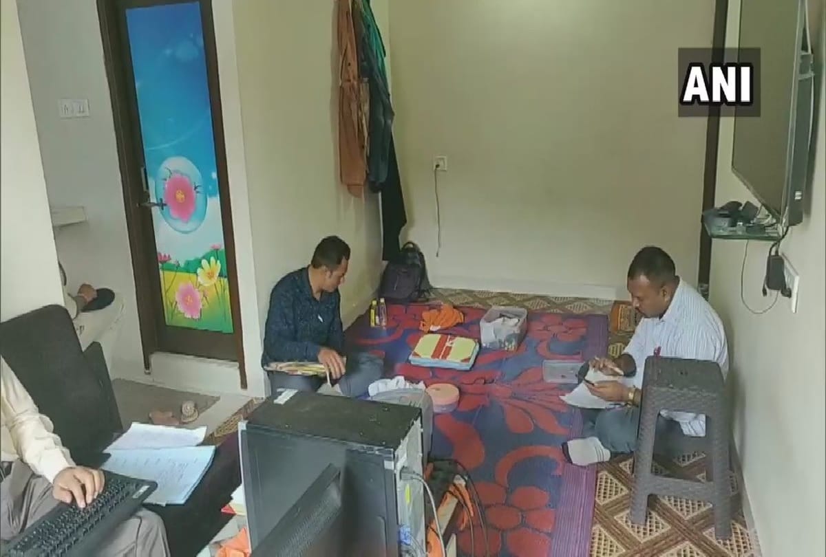 Lokayukta Raids on locations belonging to State Food Supply Department Manager Salman Haider 