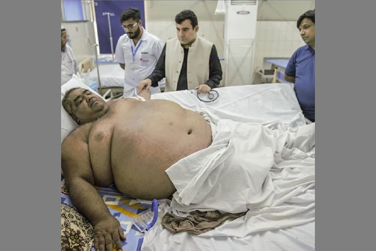 pakistan heaviest man noorul hassan fat man passes away lahore