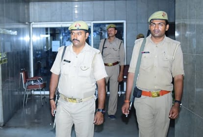 Police interrogation with pickup bhawan employees in fire broke out case.