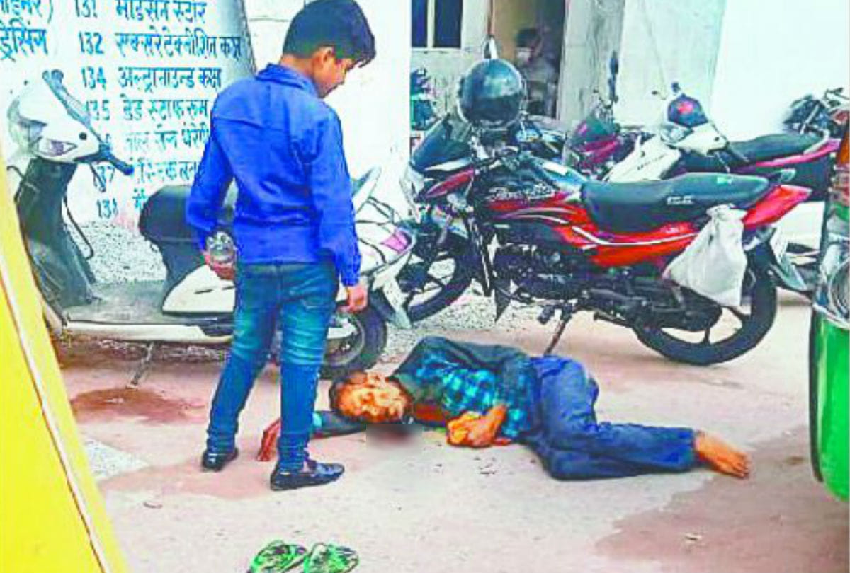 cancer patient did not get treatment at SN Medical College Agra