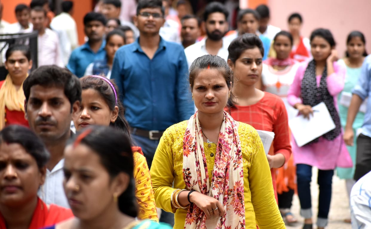 Solver group caught by flying squad in CTET exam.