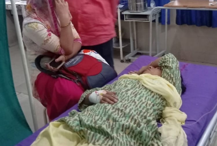 A Student Attack On Teacher With Knife In Sonipat Of Haryana