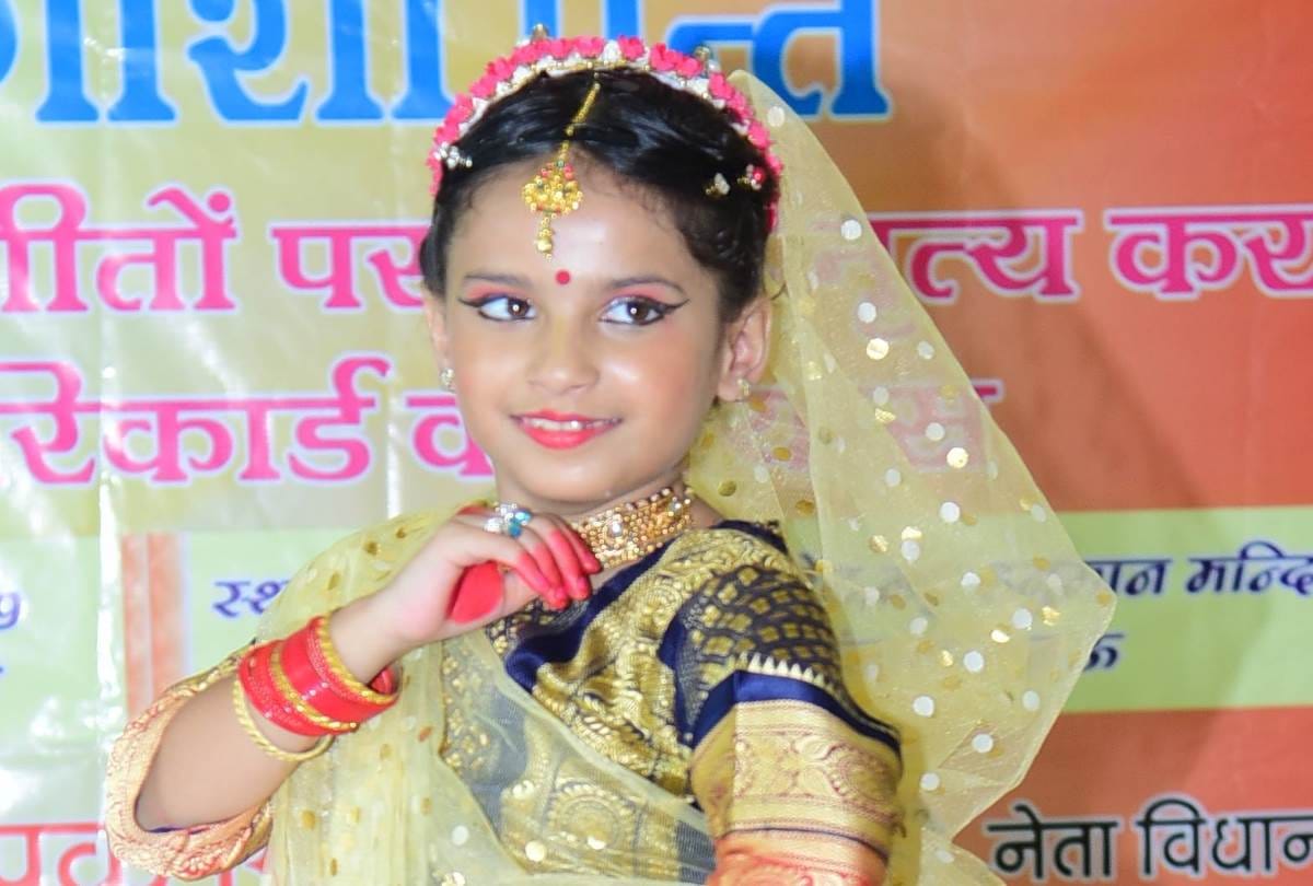 Vagisha Pant danced for world record in lucknow