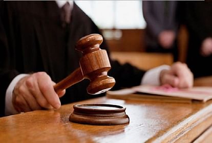 UP: हाईकोर्ट ने एम्स के छात्रों के निलंबन पर लगाई रोक, 27 और 28 मार्च को किया था प्रदर्शन HC stays suspension of Gorakhpur AIIMS students