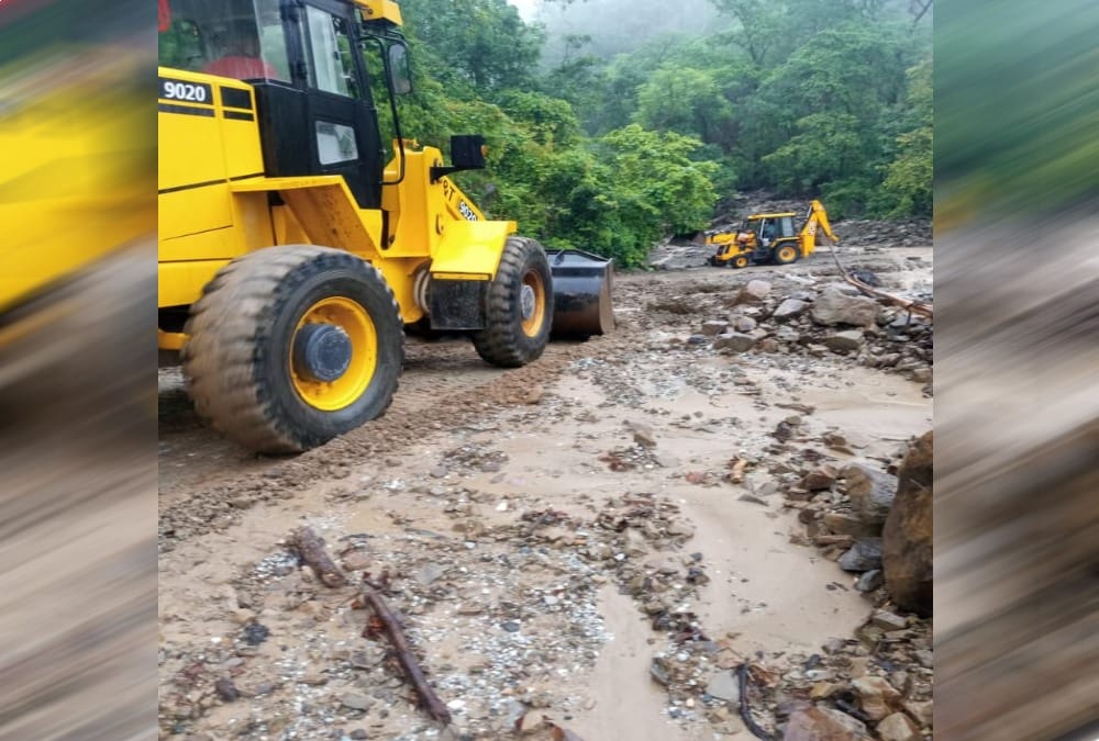 Rainfall Create Waterlogging and landslide in mountain areas uttarakhand photos