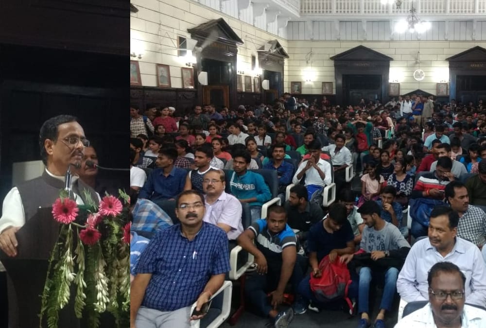 Lucknow University session starts today.