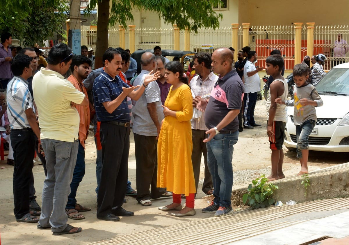 Dr. reena singh death case police note Statement of in laws and daughters in varanasi