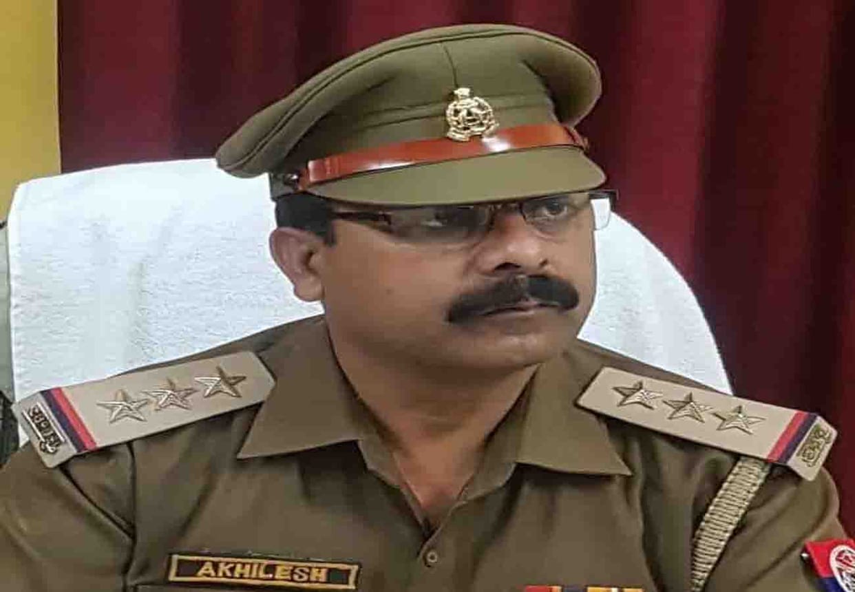 big action against inspector and chowki incharge in banda