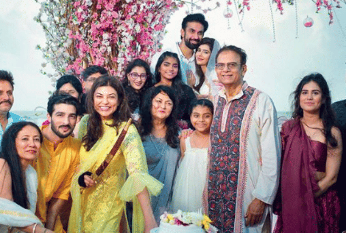 Bollywood Actress Sushmita Sen Share Romantic Post on Boyfriend Rohman Shawl Birthday