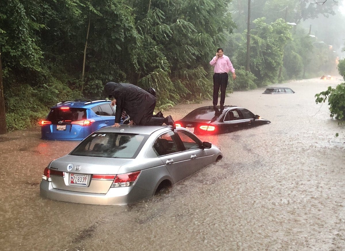 United States of America: Heavy rains swamped the national capital on Monday morning
