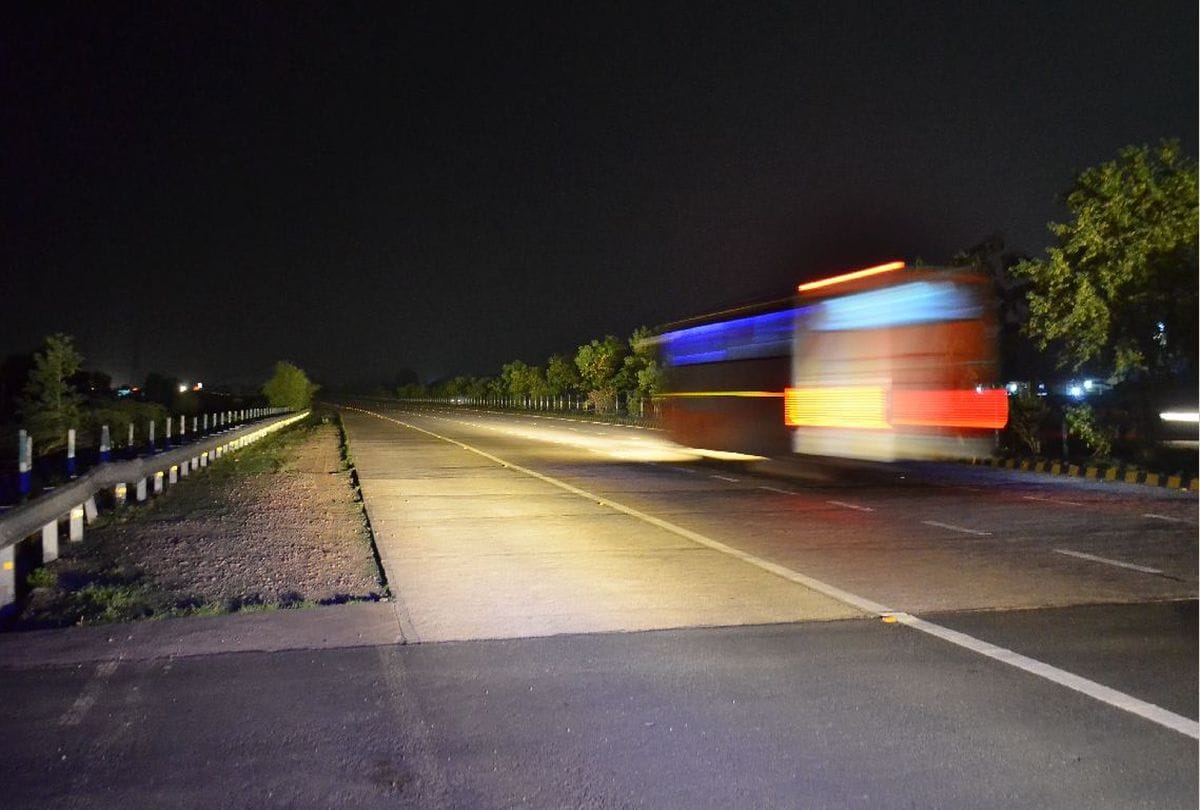 35 percent construction of Bundelkhand Expressway to be completed five months ahead of target