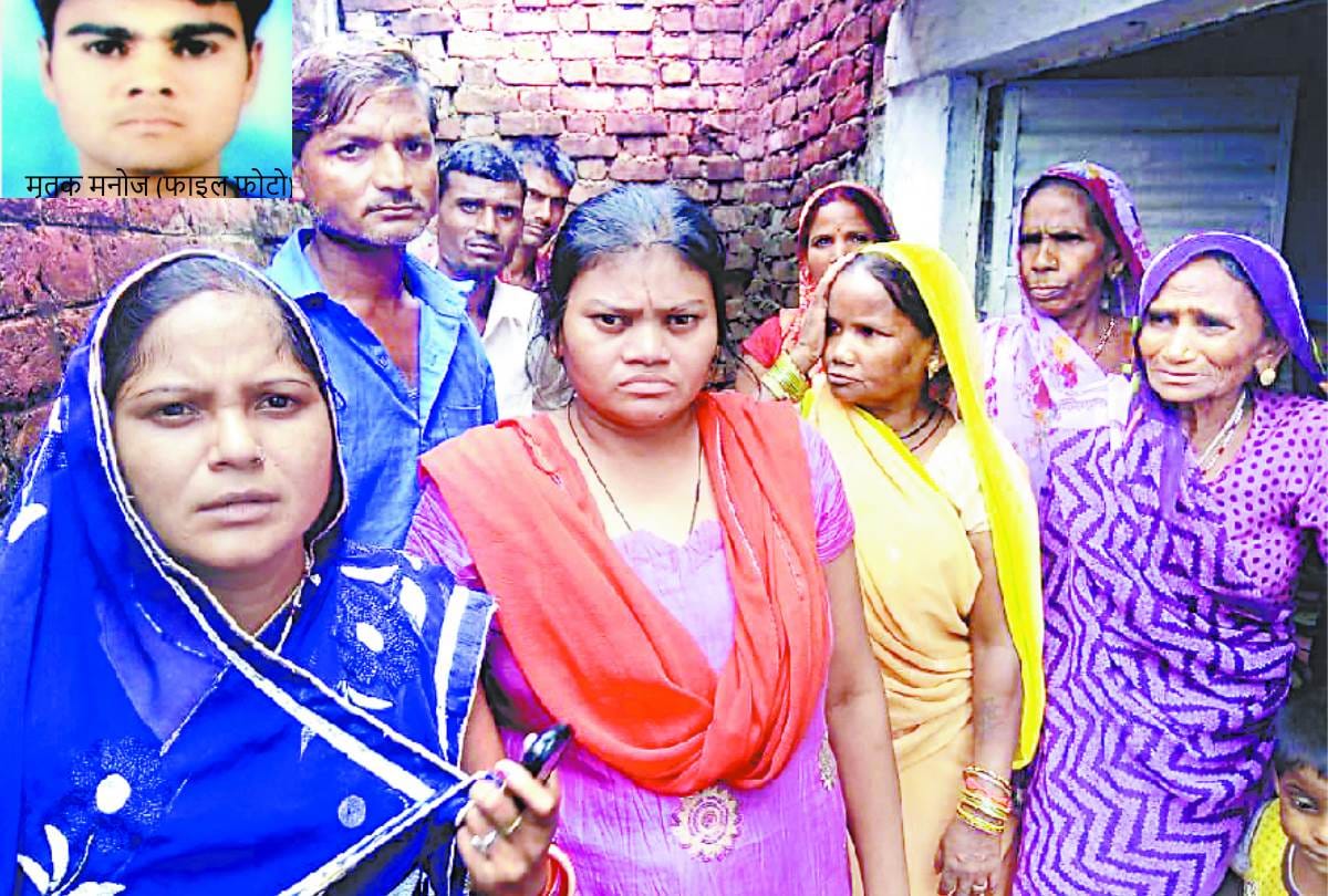 cremation of people who died in agra bus accident