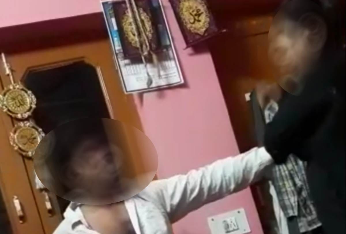 woman beaten her husband in lucknow