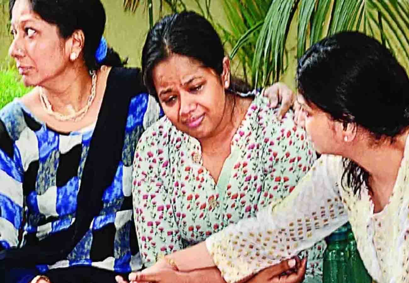 businessman wife died case, falling from seventh floor in kanpur