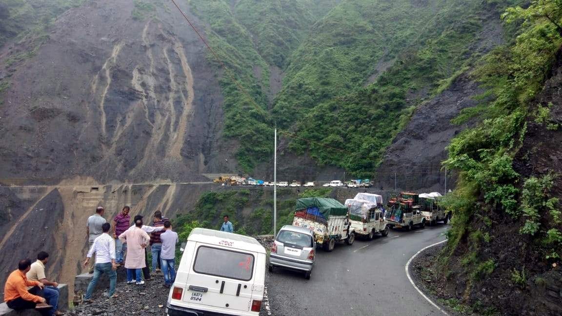 life line of jaunsar bavar sutdown for two hours due to mud